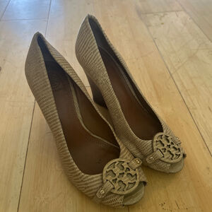 Tory Burch heels size 7.5